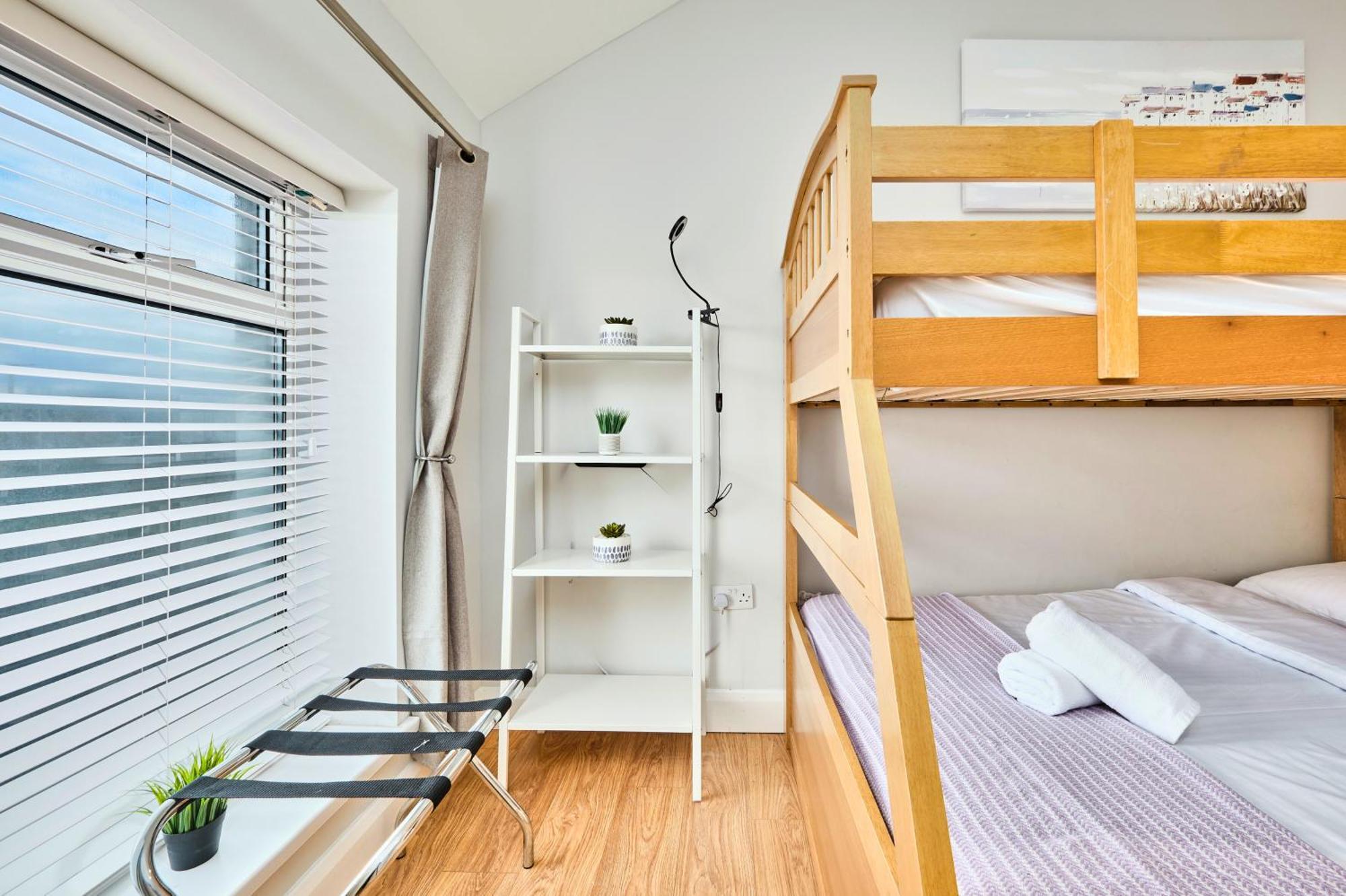 5 West Beach - Portrush By The Sea Екстериор снимка