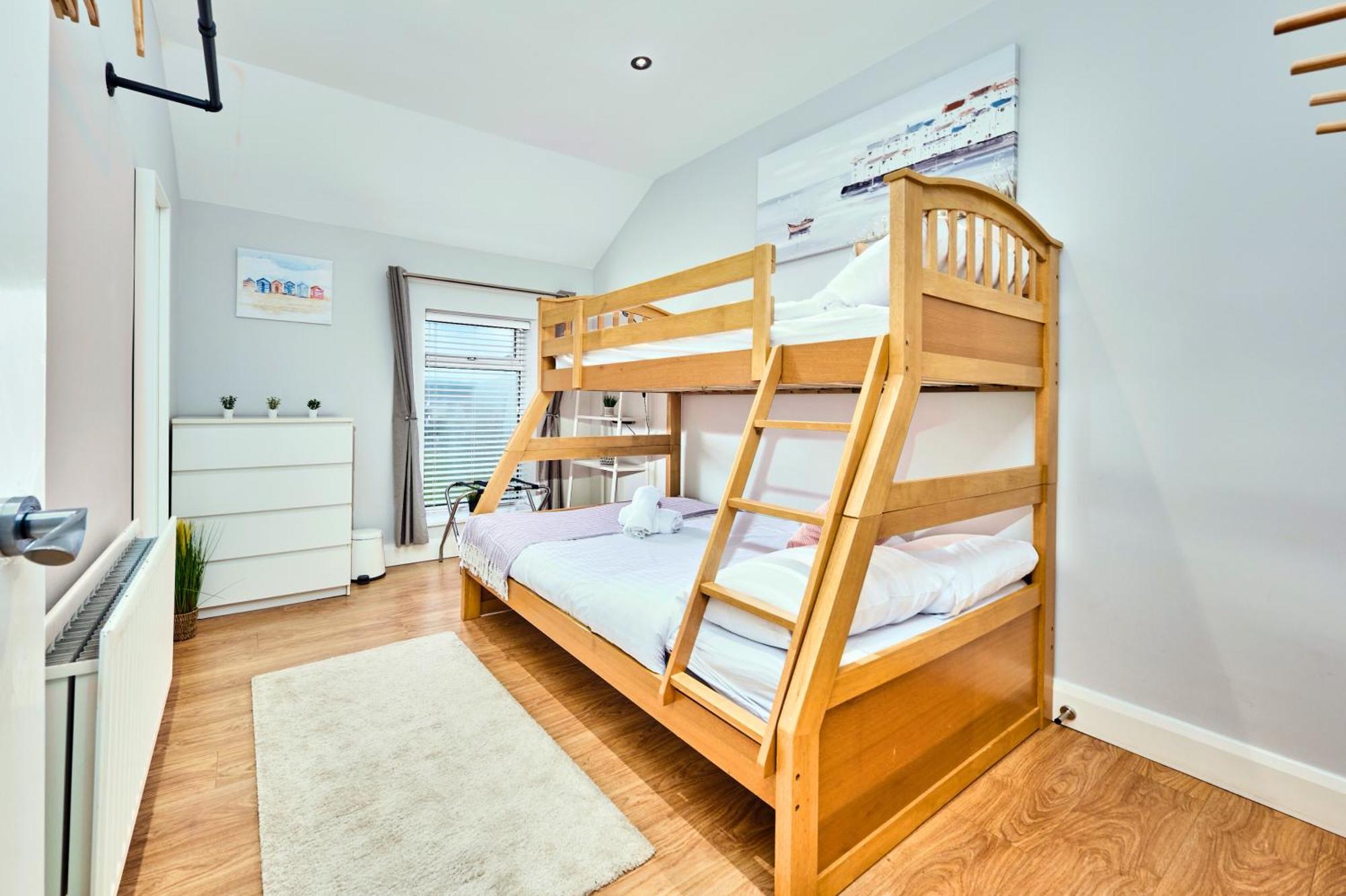 5 West Beach - Portrush By The Sea Екстериор снимка